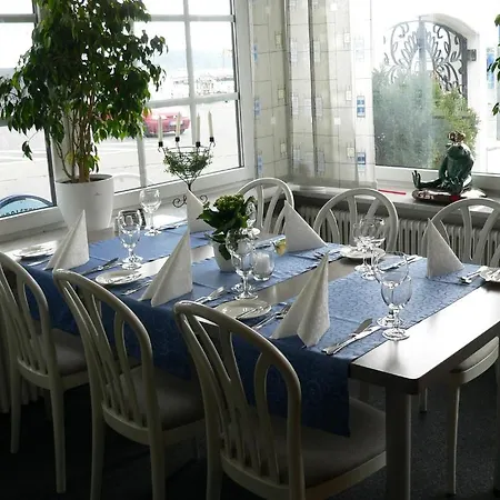 Und Restaurant Olschewski's * Schleswig